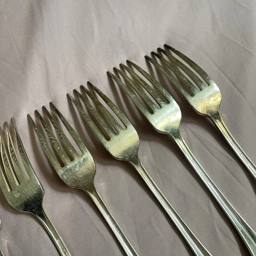 Vintage 6 Oneida Heirloom Community Belcourt Silverplate‎ Dinner Forks Set